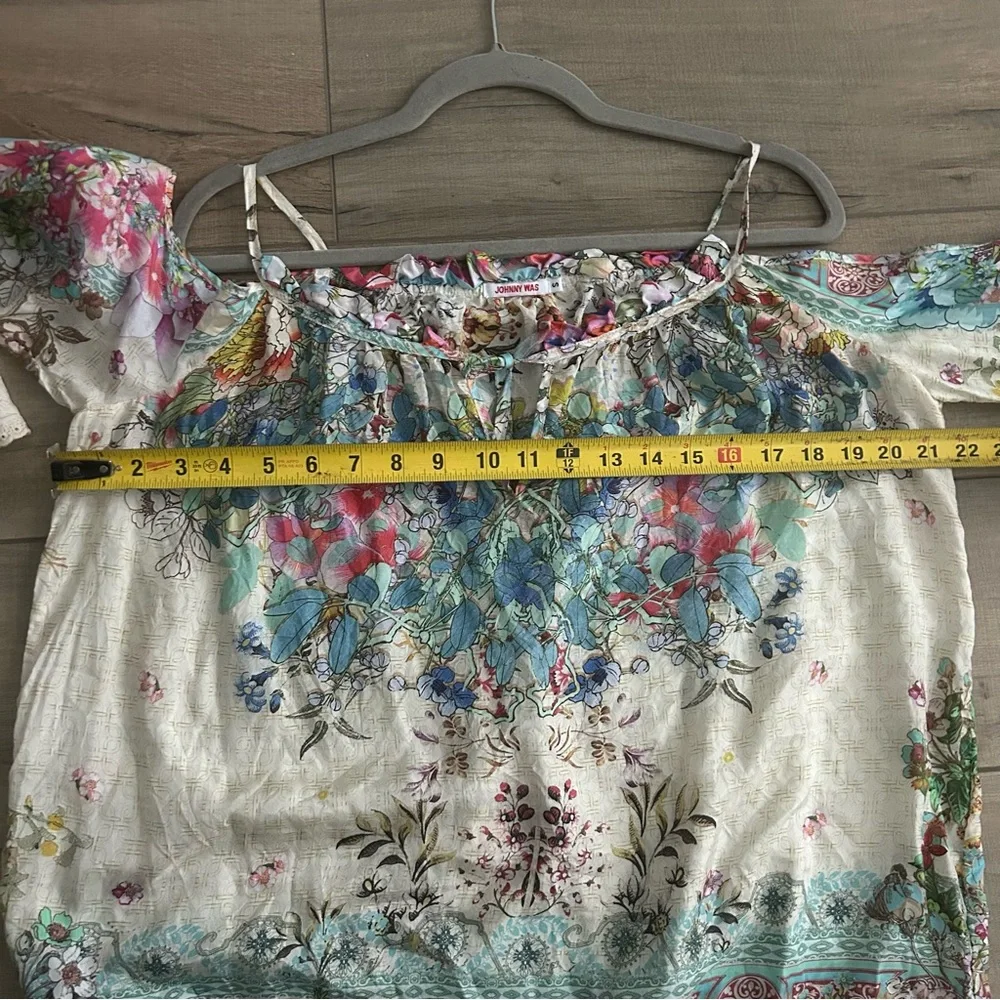 Johnny Was Daria 100% Silk Boho Cold Shoulder Boho Bell Sleeve Blouse Top S - Picture 12 of 13